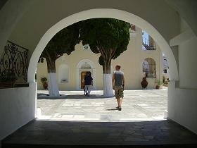 Samos, Zoodochou Pigis Monastery
