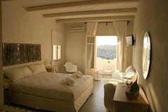 Speires Hotel, Iraklia