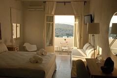 Speires Hotel, Iraklia