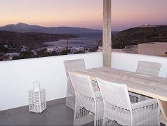 Speires Hotel, Iraklia