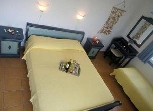 Agnantema Rooms, Iraklia