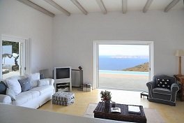 Hotel Karthea on the waterfront of Korissia, Kea