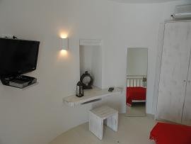 Kimolos, Hotel The Windmill