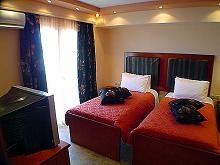 Kos, Americana Hotel