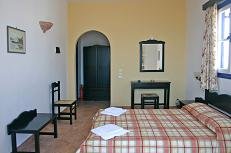 Petros Rooms, Koufonissia