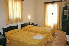 Petros Rooms, Koufonissia