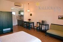 Kallicrates Village Studios, Frangokastelo