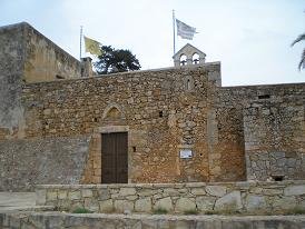 Het Agios Ioannis Eleimon Klooster in Pazinos op Kreta, the Agios Ioannis Eleimon Monastery on Crete