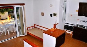 Ariadni Apartments, Karteros beach, Crete, Kreta.