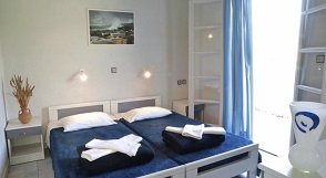 Cormoranos Apartments - Nopigia beach, Kissamos, Crete, Kreta.