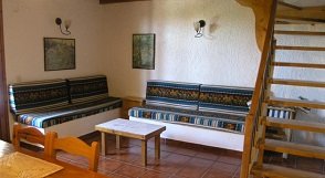 Olive Tree Cottages in Paleochora, Crete, Kreta.