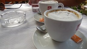 Kastaniafolia Taverna in Elos, Kissamos, Kreta, Crete