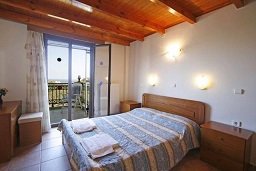 Villa Dimosthenis in Stalos, Crete, Kreta.