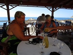 Moments Cafe Bar - Mirtos, Kreta, Crete.