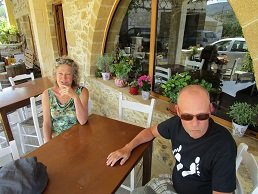Taverna Eilikrineia in Kotsiana, Kreta, Crete.
