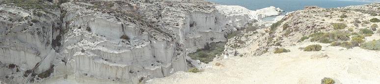 Milos, Sarakiniko Beach