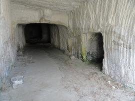 Milos, Sarakiniko Beach