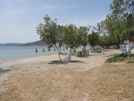 Milos Achivodolimni Beach