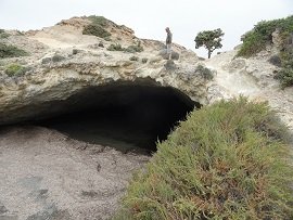 Milos, Papafragas Beach