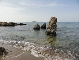 Milos, Pahena Beach