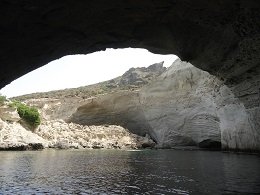 Milos, Sykia Cave Beach