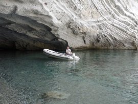 Milos, Sykia Cave Beach