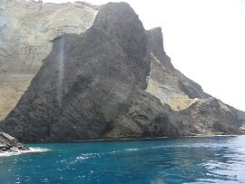 Milos, Sykia Cave Beach