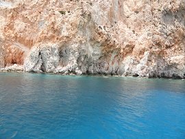Polyaigos island, Milos