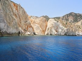 Polyaigos island, Milos