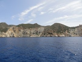 Polyaigos island, Milos