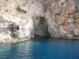 Polyaigos island, Milos