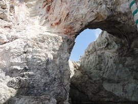 Polyaigos island, Milos