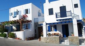 Mina Studios in Mykonos, Platis Gialos Beach