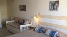 Mina Studios in Mykonos, Platis Gialos Beach