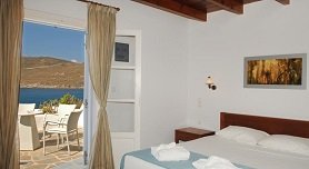 Kalo Livadi Beach, Archipelagos Hotel