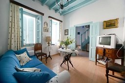 Traditional house by the sea, Nisyros Greece, Griekenland