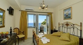 Acrothea Hotel