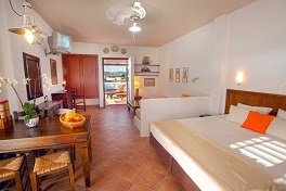 Paros Hotels, 9 Muses Hotel in Parikia