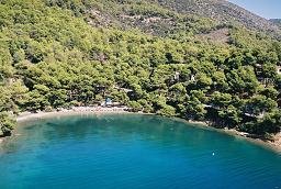 Copyright � EmpNeusis, 7 Brothers Hotel, Poros