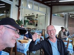 Rafina, Taverna Sandanisi