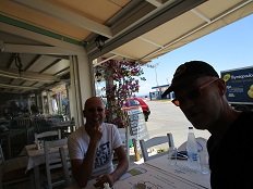 Rafina, Taverna Sandanisi