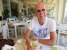 Rafina, Taverna Sandanisi