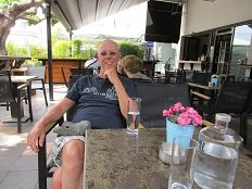 Rafina, Square Coffee & Drinks