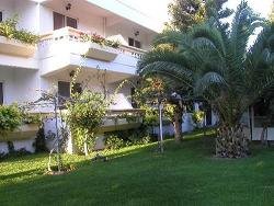 Paleos Hotel Apartments in Trianta, Rhodos