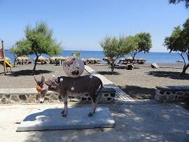 Visanto Restaurant Bar in Perissa in Santorini