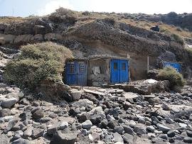Mesa Pigadia Beach, Santorini