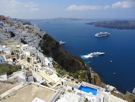 Kameni islands santorini