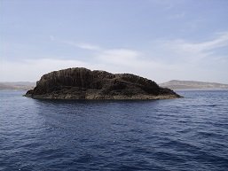 Milos, Glaronissia Islets