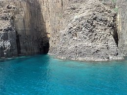 Milos, Glaronissia Islets