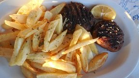 Where to eat on Schinoussa, Small Cyclades, Greece